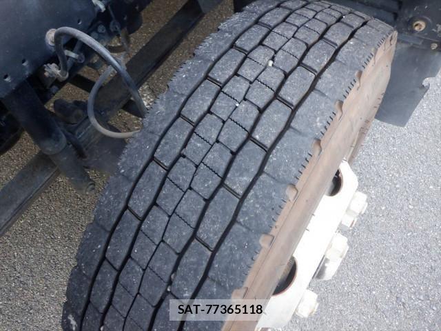 Isuzu FORWARD 2019-10 8524955-23