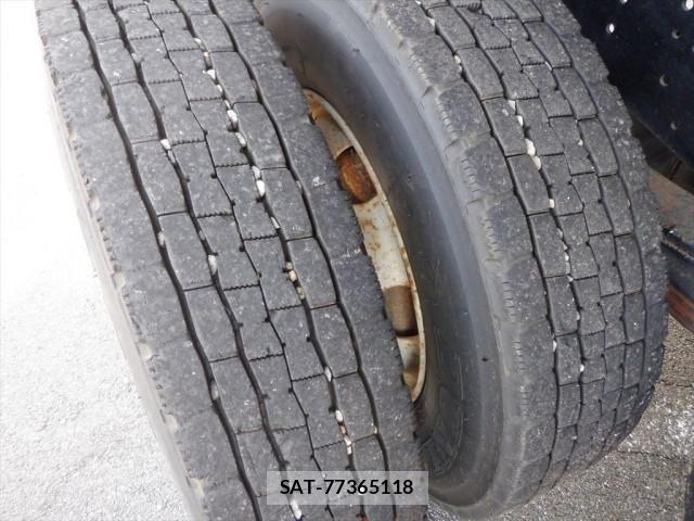 Isuzu FORWARD 2019-10 8524955-25