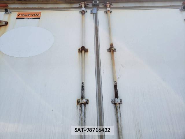 Isuzu FORWARD 2015-10 8524958-18