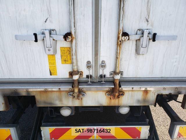 Isuzu FORWARD 2015-10 8524958-19