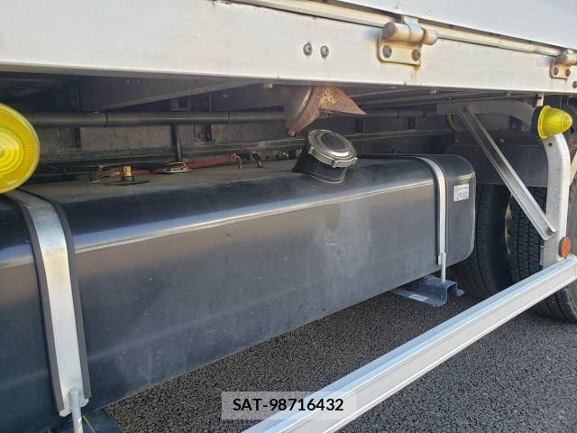 Isuzu FORWARD 2015-10 8524958-23