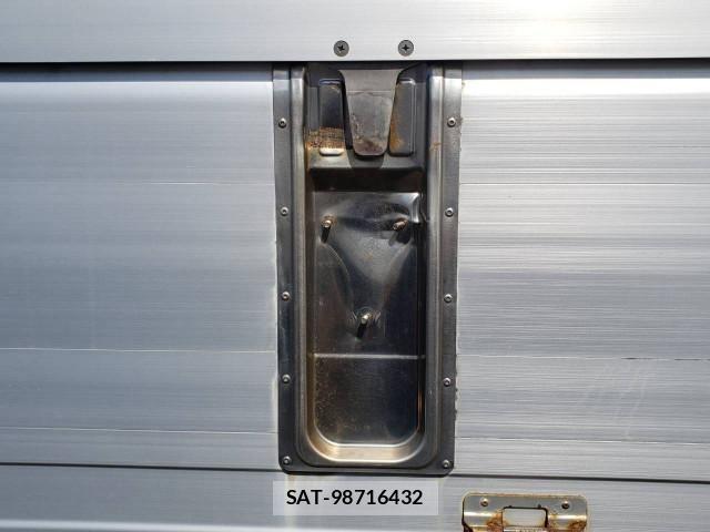 Isuzu FORWARD 2015-10 8524958-26
