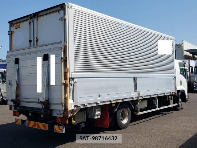 Isuzu FORWARD 2015-10 8524958-3