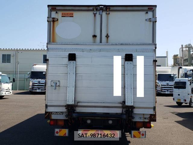 Isuzu FORWARD 2015-10 8524958-4