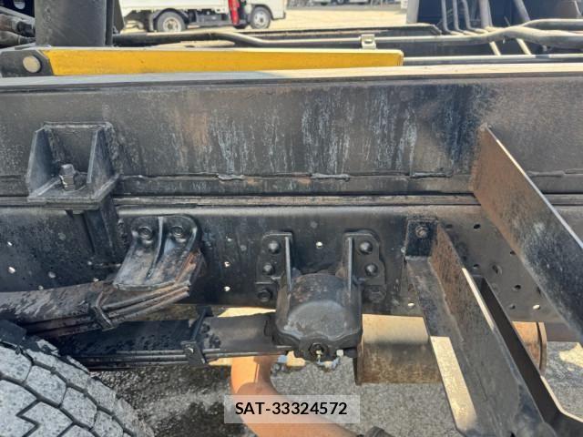 Isuzu FORWARD 2012-04 8524966-25