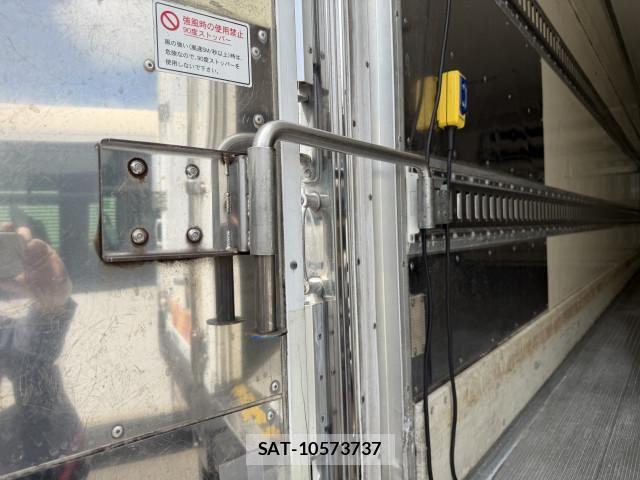 Isuzu FORWARD 2015-07 8524952-9