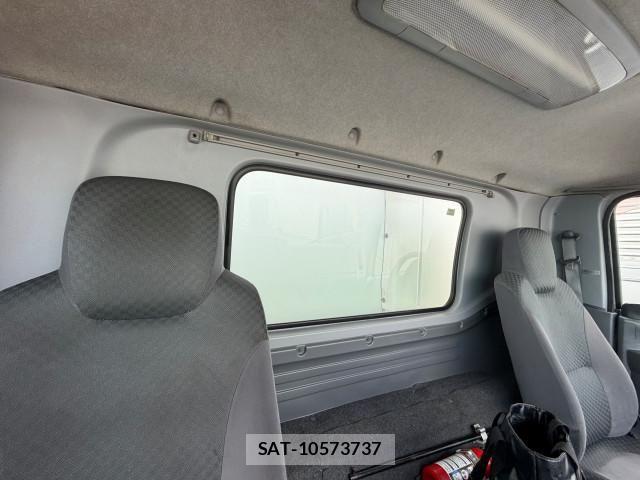 Isuzu FORWARD 2015-07 8524952-23