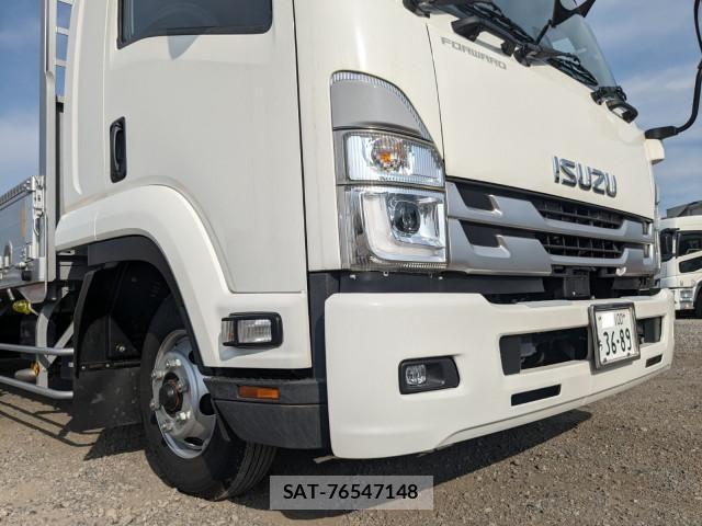 Isuzu FORWARD 2022-06 8524928-22