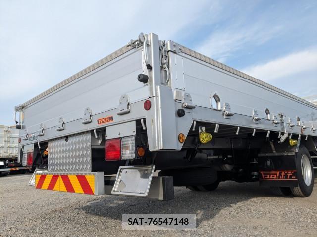 Isuzu FORWARD 2022-06 8524928-5
