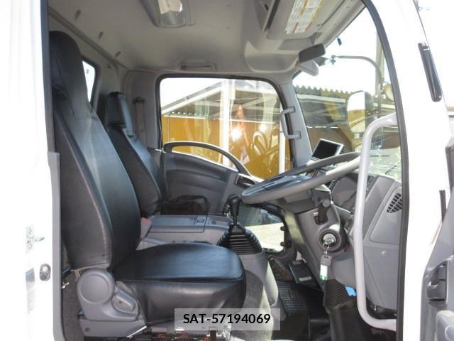 Isuzu FORWARD 2020-07 8524927-15