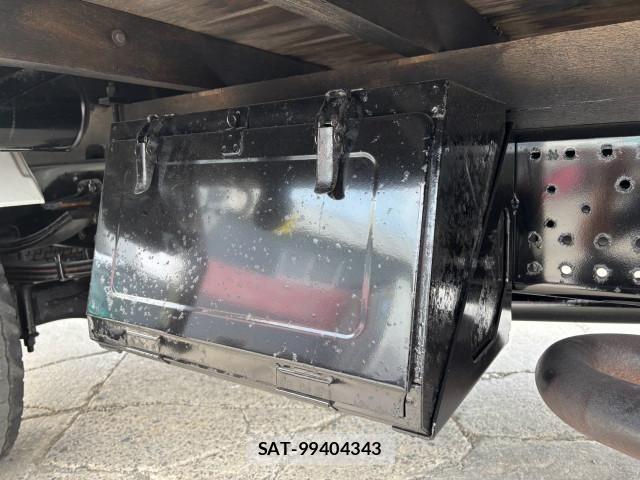 Isuzu FORWARD 2011-01 8524954-24