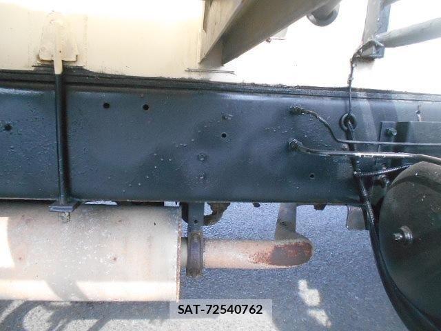 Isuzu FORWARD 1989-04 8524965-17