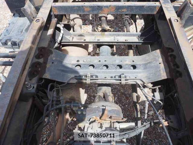 Isuzu FORWARD 2004-04 8524964-11