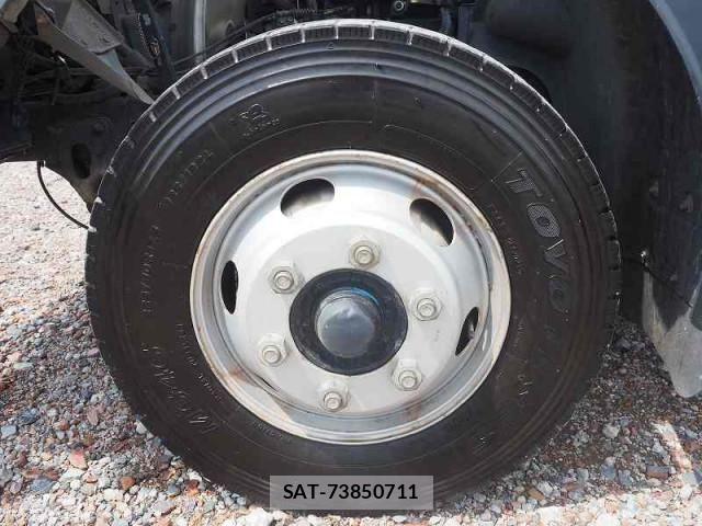 Isuzu FORWARD 2004-04 8524964-13