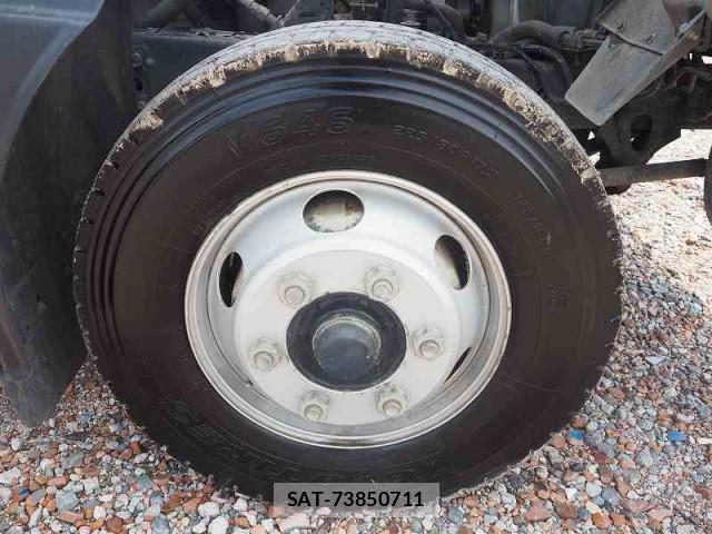 Isuzu FORWARD 2004-04 8524964-17