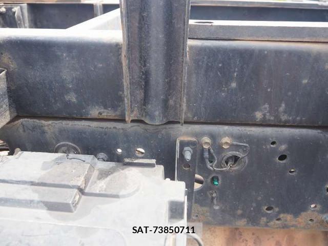 Isuzu FORWARD 2004-04 8524964-19