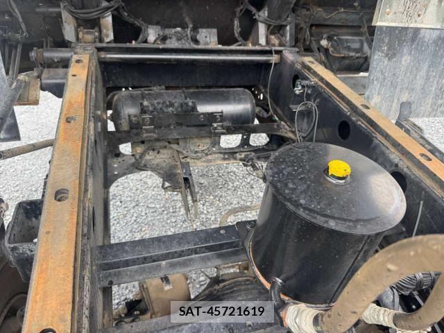 Isuzu FORWARD 2015-08 8524937-15