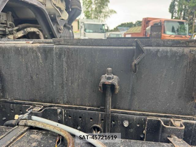 Isuzu FORWARD 2015-08 8524937-22