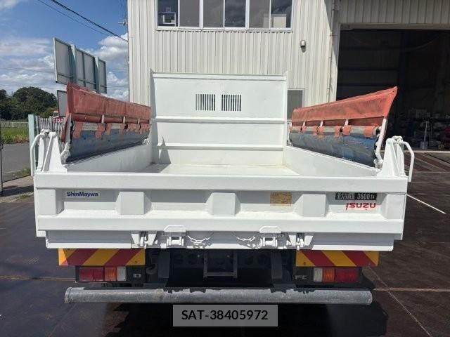 Isuzu FORWARD 2016-12 8561970-7