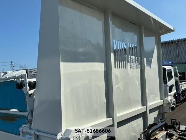 Isuzu FORWARD 2020-01 8561960-10