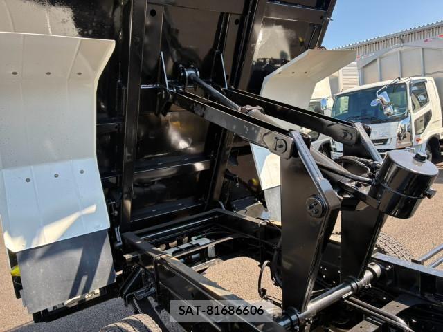 Isuzu FORWARD 2020-01 8561960-22