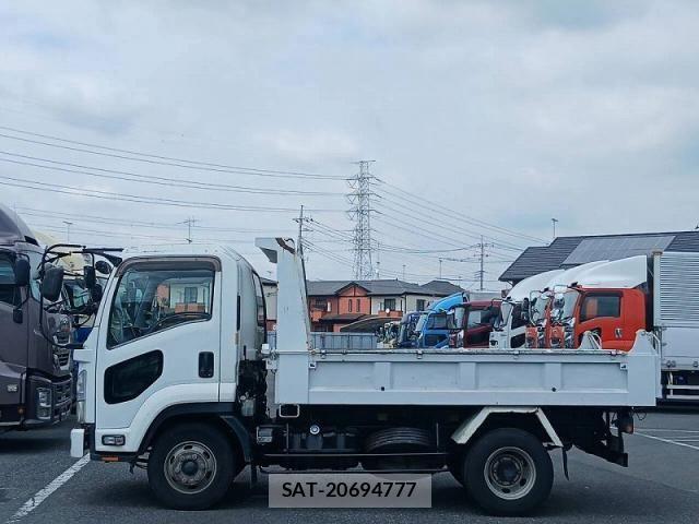 Isuzu FORWARD 2011-02 8561971-16