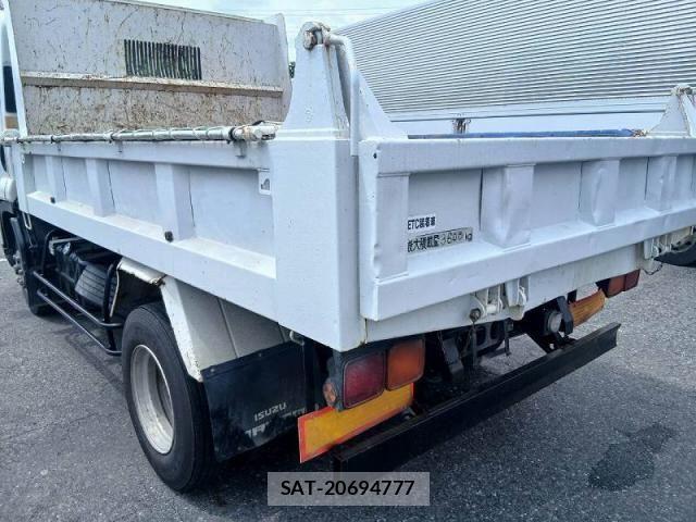 Isuzu FORWARD 2011-02 8561971-27