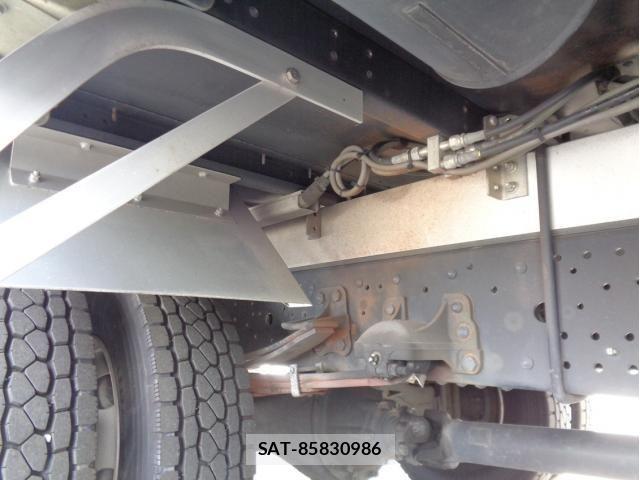 Isuzu FORWARD 2021-05 8561961-16