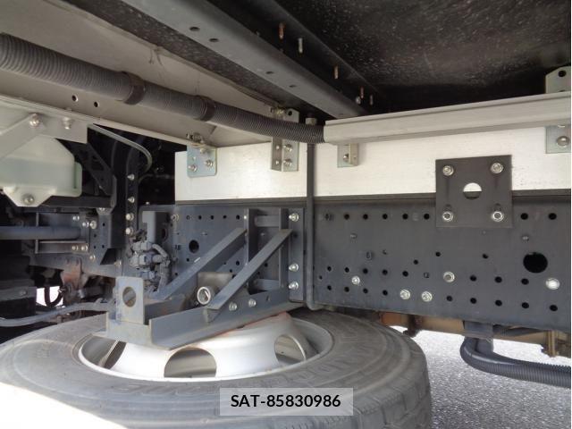 Isuzu FORWARD 2021-05 8561961-23