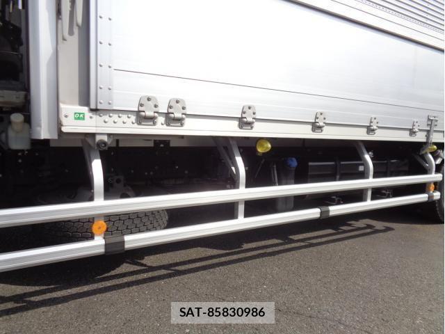 Isuzu FORWARD 2021-05 8561961-24