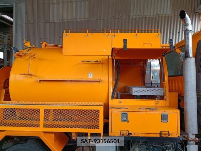 Isuzu FORWARD 2015-11 8561959-16