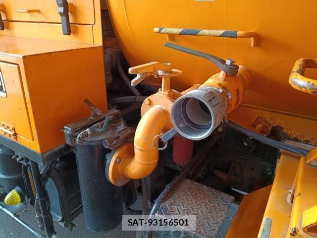 Isuzu FORWARD 2015-11 8561959-23