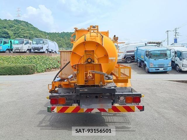 Isuzu FORWARD 2015-11 8561959-5