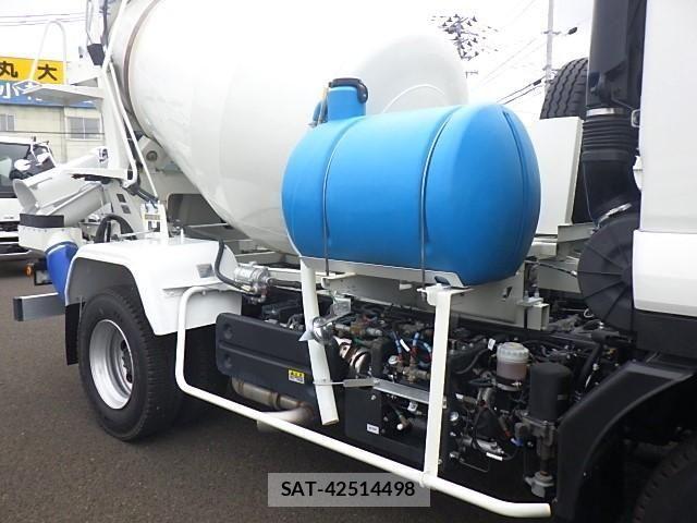 Isuzu FORWARD 2022-06 8561958-8