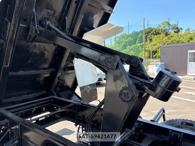 Isuzu FORWARD 2012-11 8561963-16
