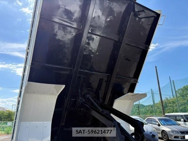 Isuzu FORWARD 2012-11 8561963-17