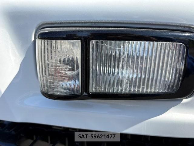 Isuzu FORWARD 2012-11 8561963-20