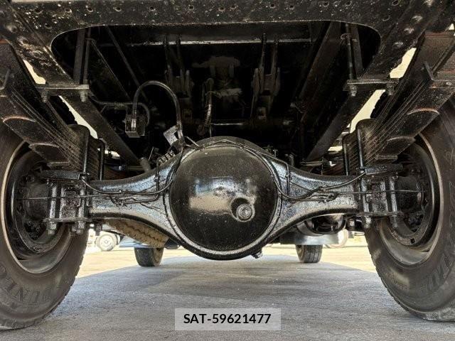 Isuzu FORWARD 2012-11 8561963-22