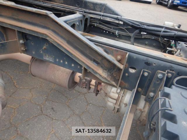 Isuzu FORWARD 2006-03 8561972-16