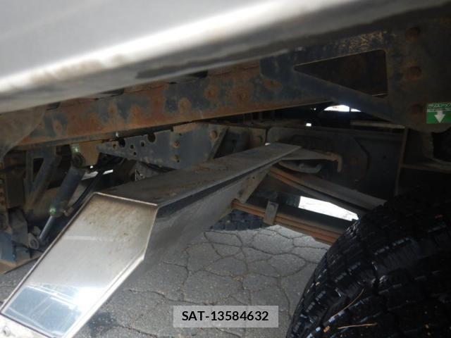 Isuzu FORWARD 2006-03 8561972-19