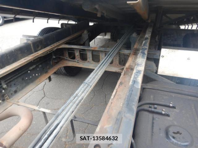 Isuzu FORWARD 2006-03 8561972-27