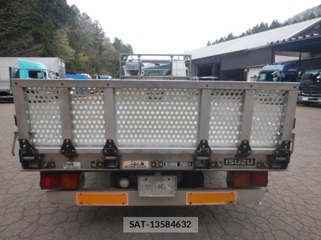 Isuzu FORWARD 2006-03 8561972-4