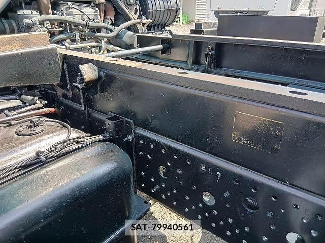 Isuzu FORWARD 2007-08 8626863-16