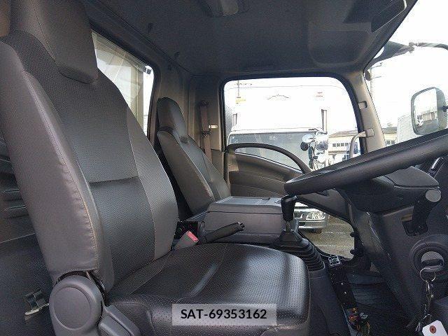 Isuzu FORWARD 2017-08 8626860-14