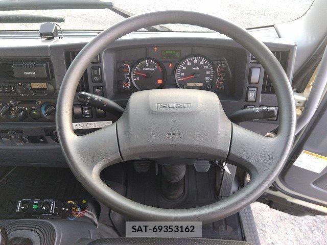 Isuzu FORWARD 2017-08 8626860-15