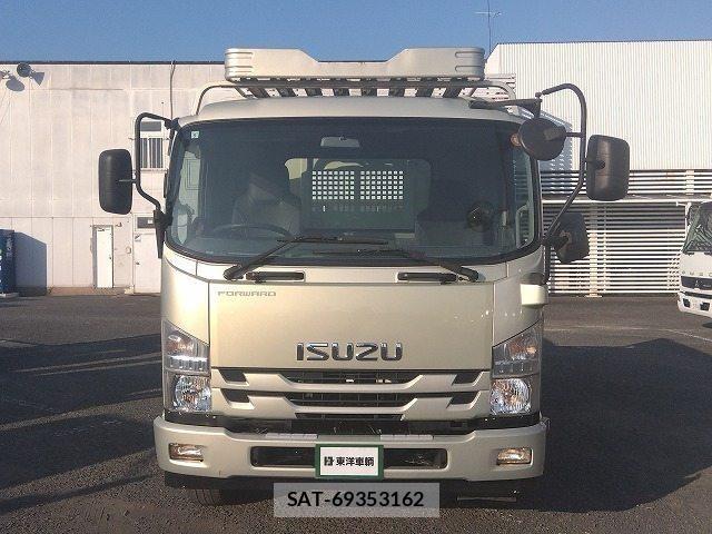Isuzu FORWARD 2017-08 8626860-1