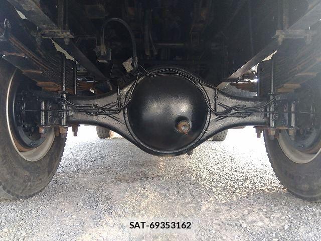 Isuzu FORWARD 2017-08 8626860-22