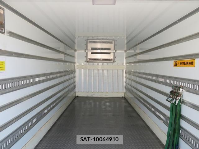 Isuzu FORWARD 2023-01 8626857-8