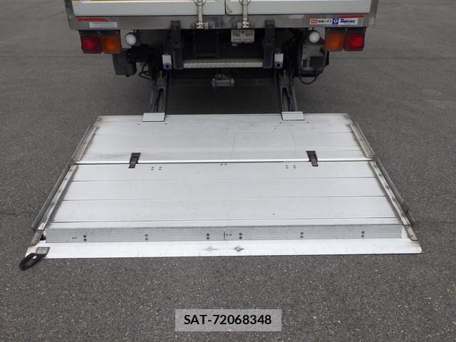 Isuzu FORWARD 2021-04 8626858-11