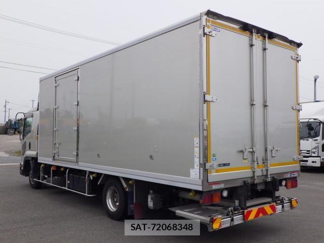 Isuzu FORWARD 2021-04 8626858-2